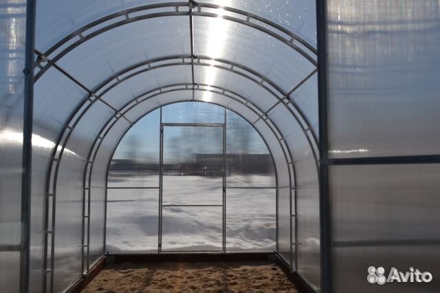 Теплица шириной 2,70. Высота 2,25 метра