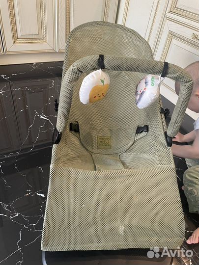 Шезлонг детский