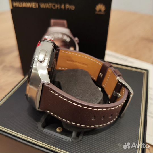 Смарт-часы Huawei Watch 4 Pro