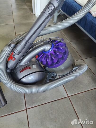 Пылесос Dyson DC41c на запчасти