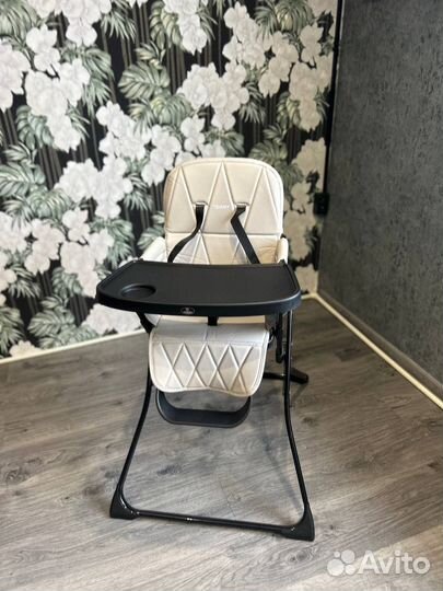 Столик для кормления ребенка