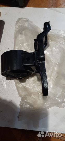 Mitsubishi lancer cs опора двигателя