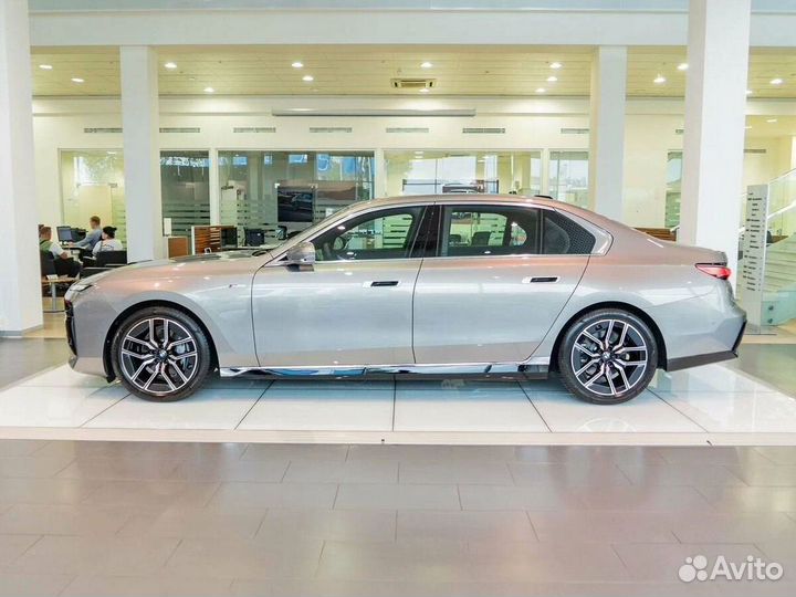 BMW 7 серия 3.0 AT, 2023