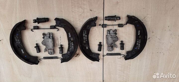 Колодки ручника BMW 1-Series 116I E87 2007