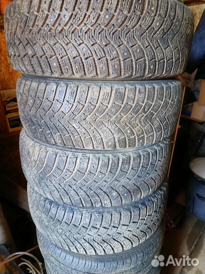 Michelin X-Ice North XIN2 195/65 R15