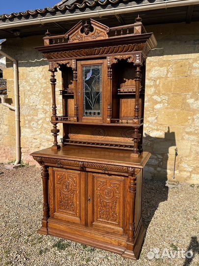 Антикварный буфет