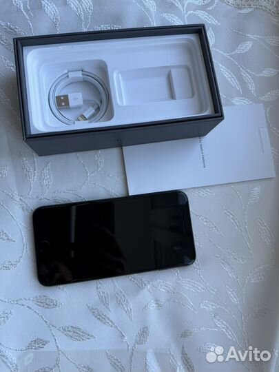 iPhone 8 Plus, 128 ГБ