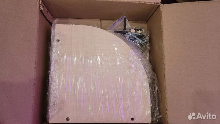 Новая угловая полка