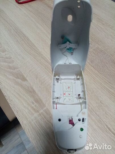 Автоматический освежитель воздуха