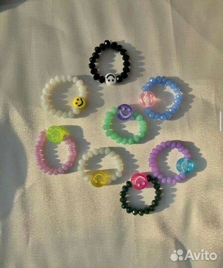 Украшения из бисера