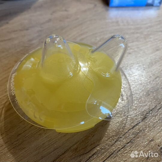 Накладки на грудь для кормления medela