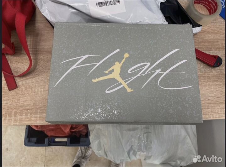 Nike Air Jordan 4 SE