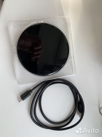 Беспроводная зарядка для iPhone