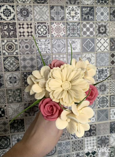 Сладкий подарок девушке