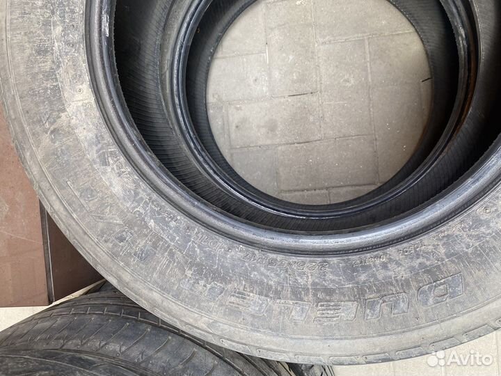 Bridgestone Dueler H/T 687 225/65 R17