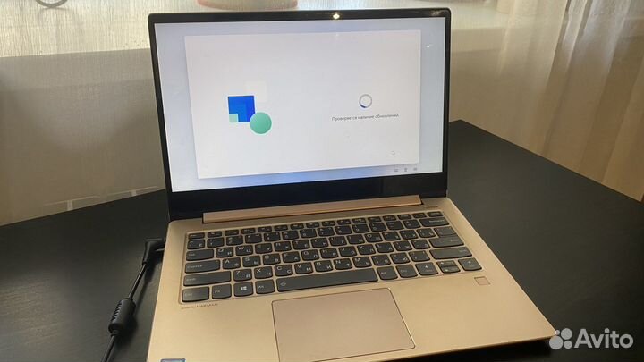 Ноутбук Lenovo IdeaPad 530S-14IKB золотистый