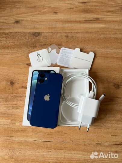 iPhone 12 mini, 64 ГБ