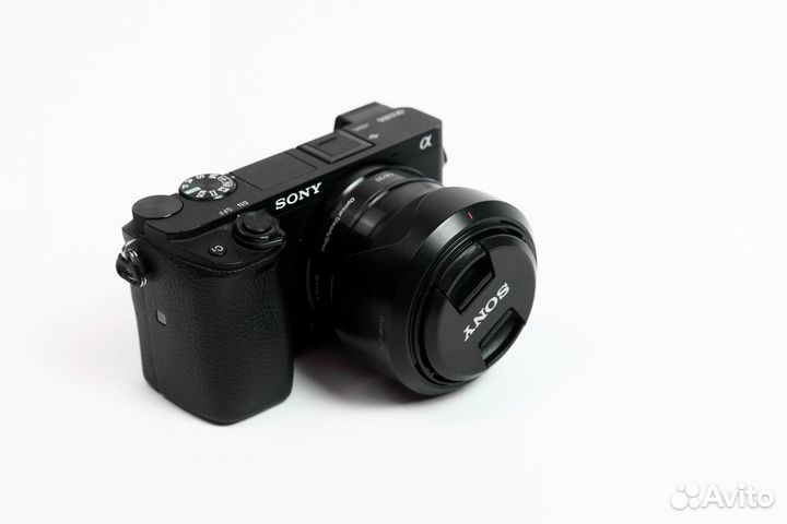 Фотоаппарат Sony A 6300. Отличное состояние