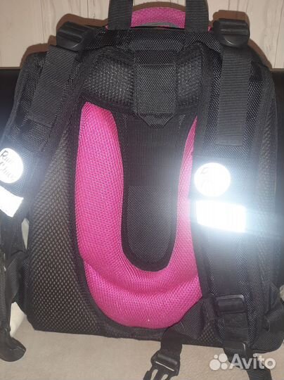 Рюкзаки школьные