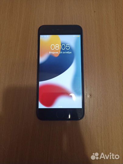 iPhone 6S, 64 ГБ