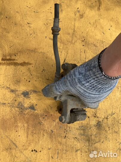 Суппорт задний правый для Chevrolet Lacetti