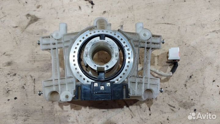 Соединитель подрулевых переключателей Mazda 6 GG