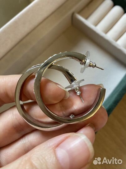 Серьги кольца полукольца Серьги гвоздики с камнями