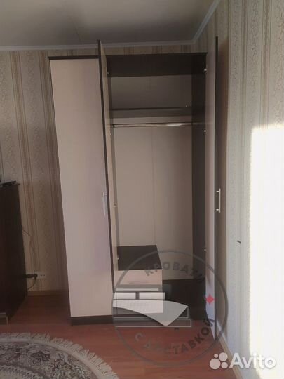 Шкаф распашной