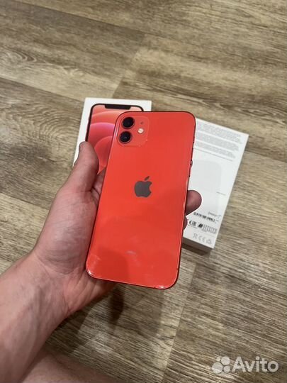 iPhone 12, 64 ГБ