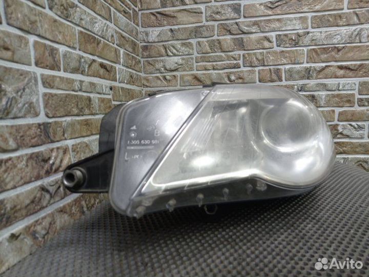 Фара левая Volkswagen Passat CC