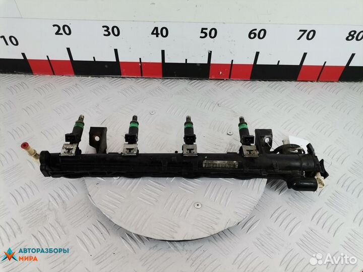 Форсунка Ford Fiesta 5 2007 1429840