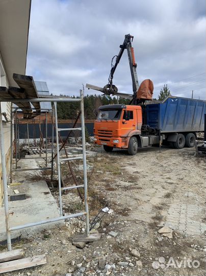 Вывоз мусора ломовоз