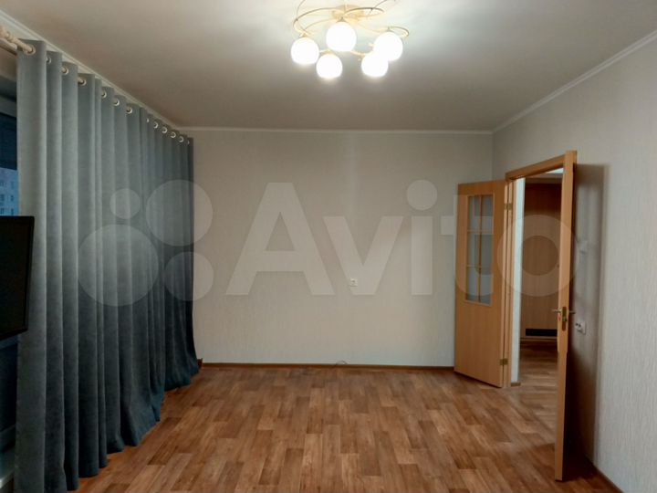 2-к. квартира, 51,2 м², 7/10 эт.