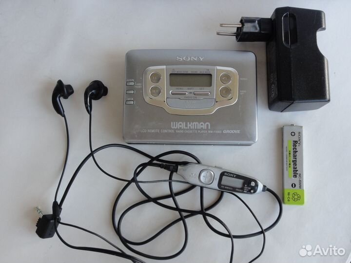 Кассетный плеер Sony Walkman WM-FX665 FM/AM Япония