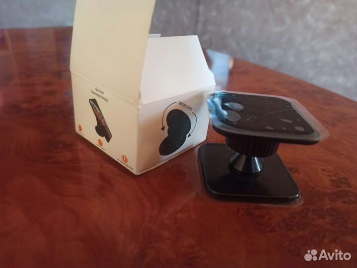 Автомобильный держатель для телефона