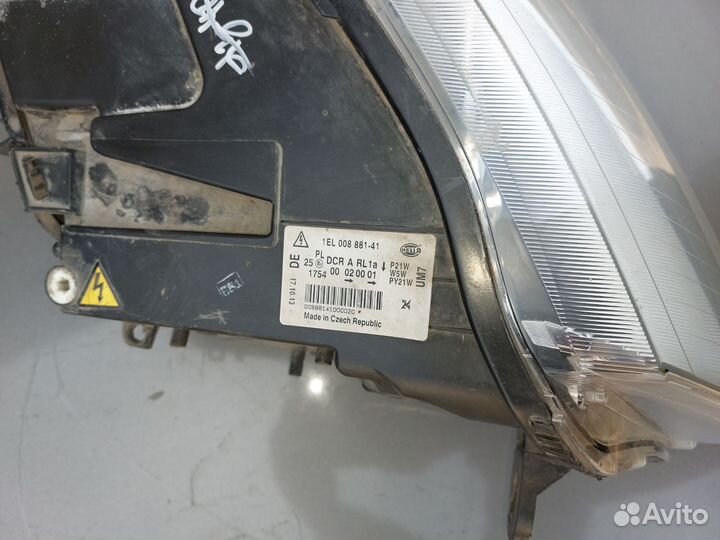 Фара левая Audi A6 C6 Ксенон дорестайлинг