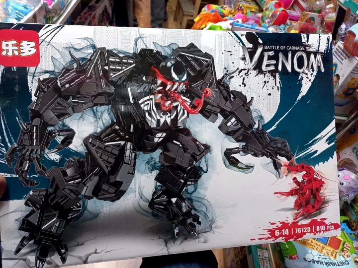 Конструктор Веном против Карнажа, 810 деталей