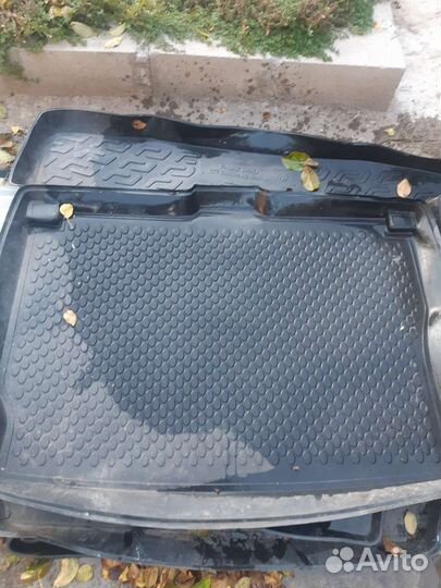 Коврик в багажник Опель Астра Н