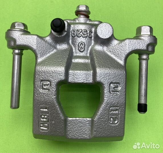 Nissan Tiida Teana Qashqai Juke тормозной суппорт