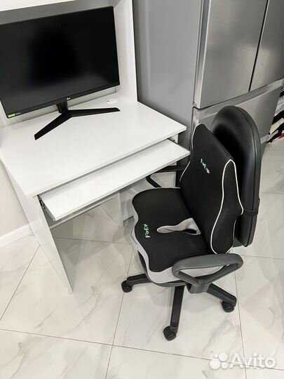Компьютерное кресло+ортопедические подушки