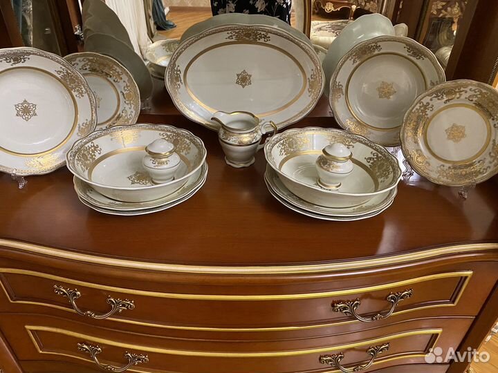 Чайно столовый сервиз