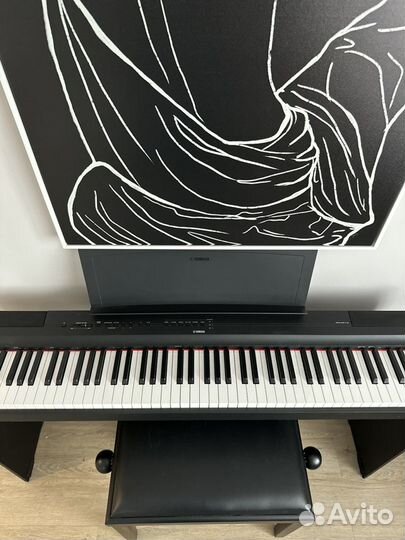 Yamaha P125, 88-клавишное цифровое пианино