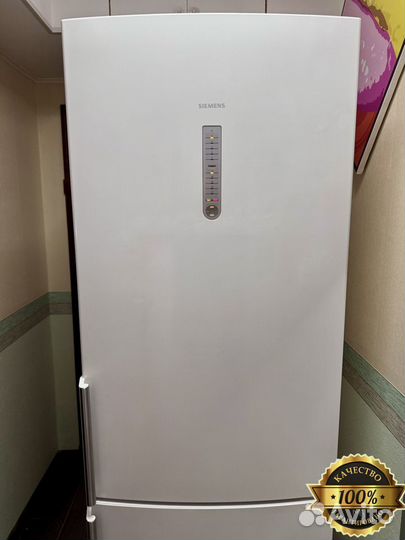 Холодильник Siemens KG 49NA00