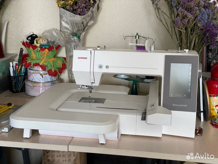 Janome Memory Craft 550E