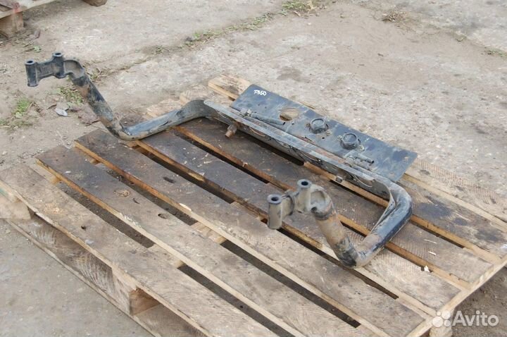 Кронштейн электрических розеток 81517155091 MAN, T