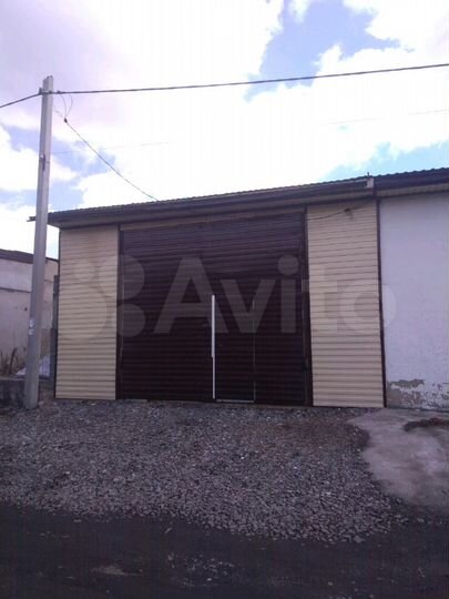 Гараж, > 30 м²