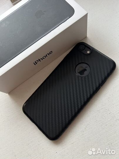 iPhone 7, 32 ГБ