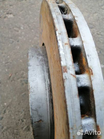 Диск тормозной передний Mercedes W211 E320 б