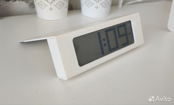 Часы будильник IKEA Vikis