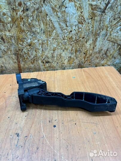 Педаль газа Toyota Corolla E150 1.6 1ZR 2006-2013